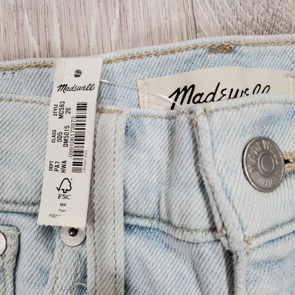 NWT Madewell The Mom Jean Distressed Raw-Hem Edition Style MC583 Size 26 - Picture 2 of 11